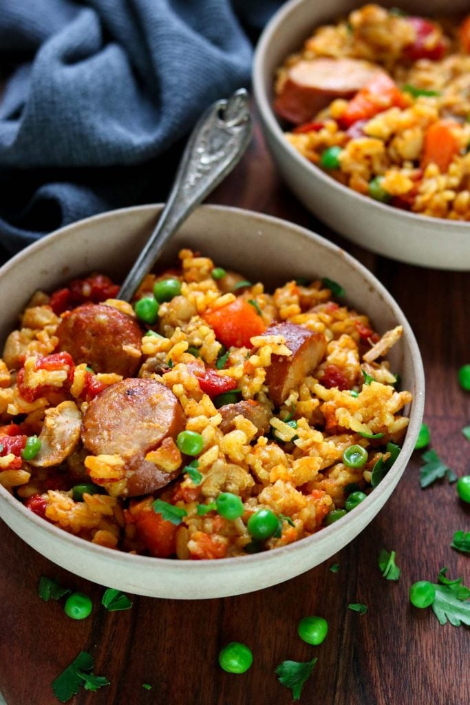 Instant Pot Cajun Rice with Chicken and Sausages momsdinner.net