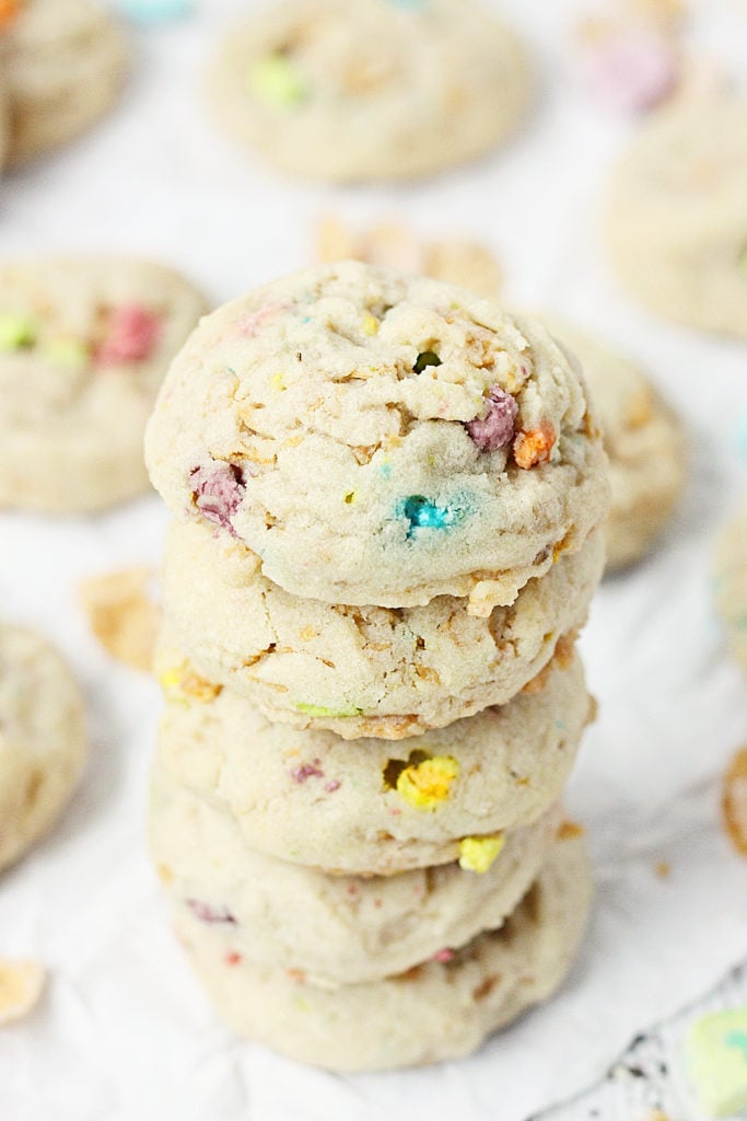 Lucky-Charms-Frosted-Flakes-Cookies