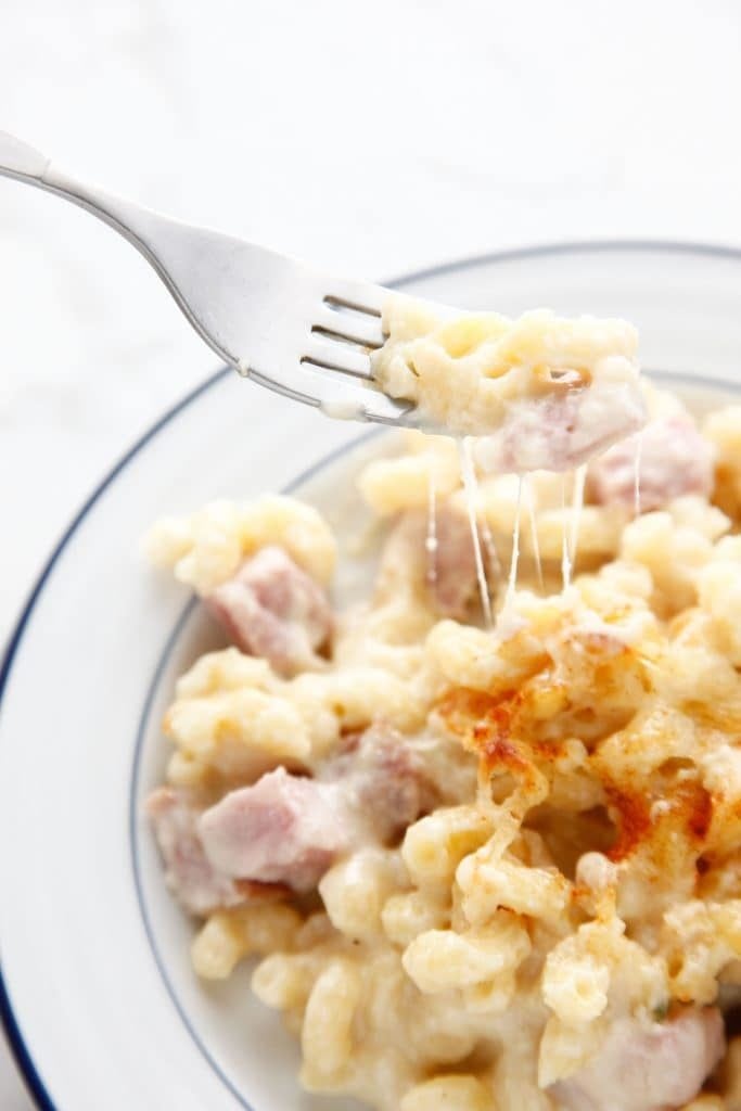 leftover-ham-mac-and-cheese-11-683x1024
