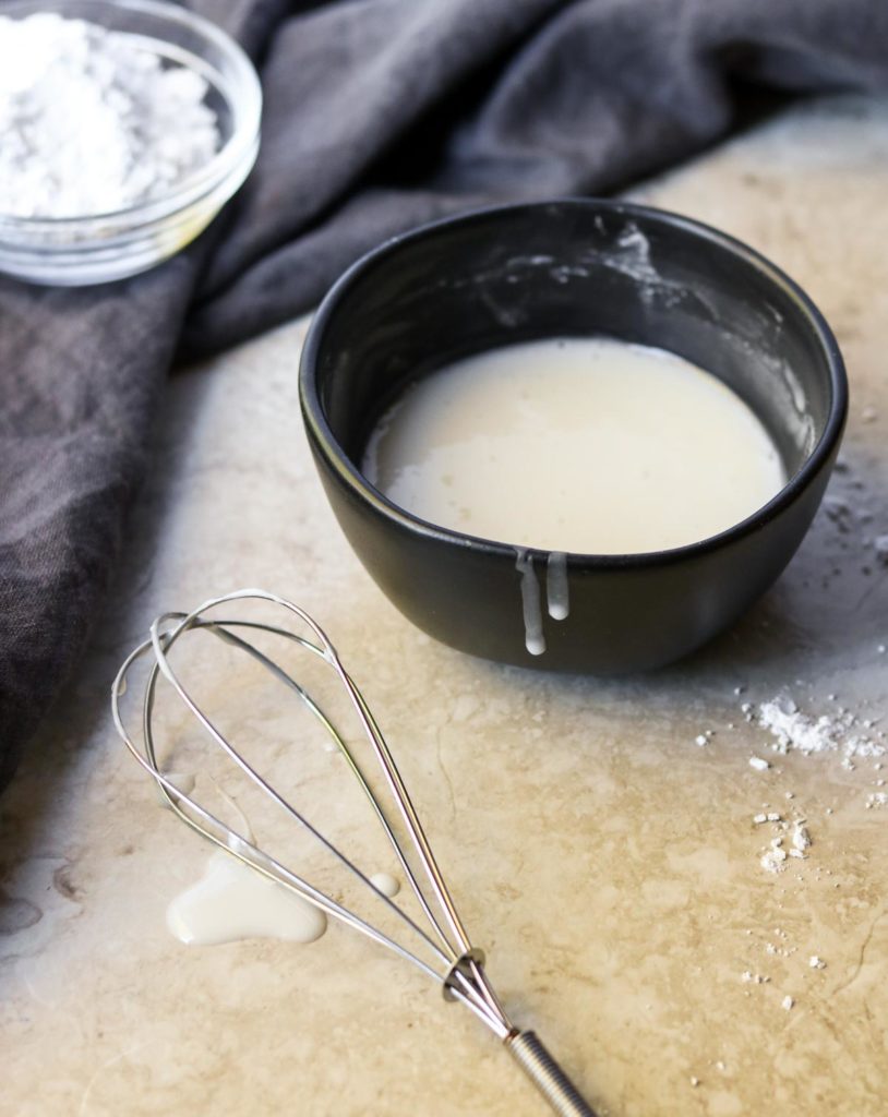 vanilla and powder sugar glaze