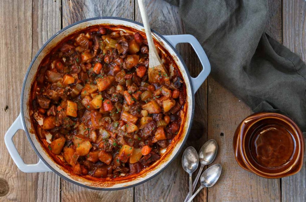Easy Dutch Oven Beef Stew Mom S Dinner