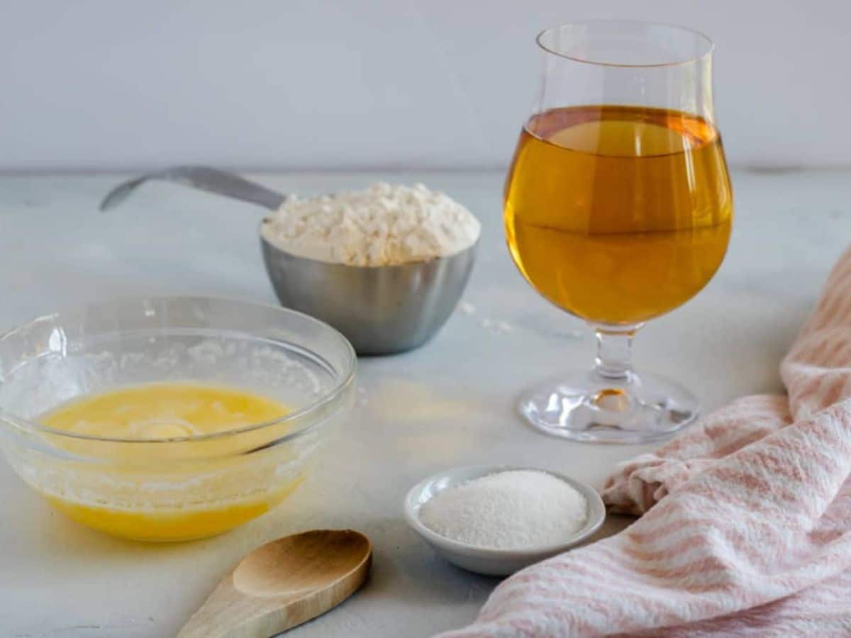 4 ingredients for beer bread