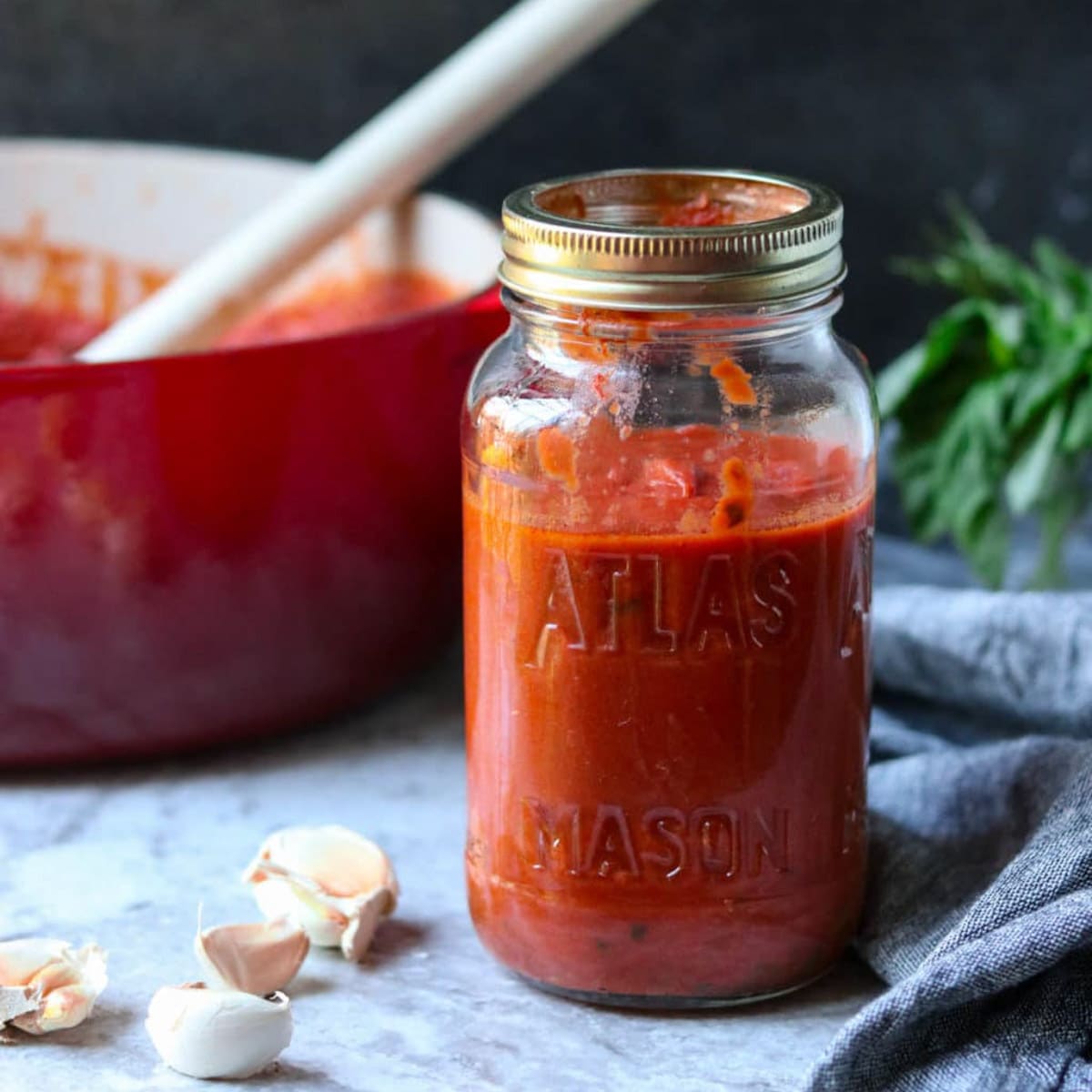 https://momsdinner.net/wp-content/uploads/2020/03/marinara-sauce-recipe.jpg