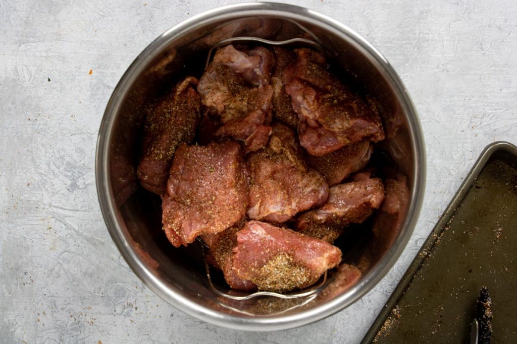 pork shoulder or butt pieces in the instant pot
