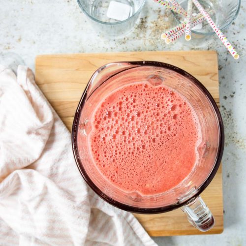 How to Make Fresh Watermelon Juice - Mom's Dinner
