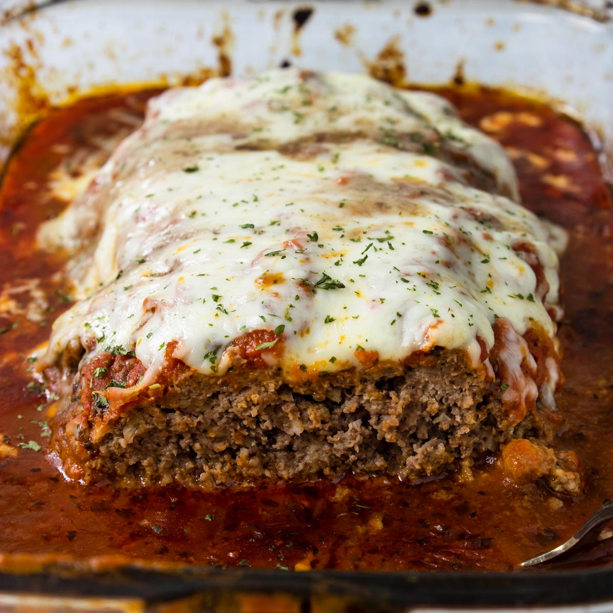 https://momsdinner.net/wp-content/uploads/2020/05/Italian-Meatloaf-Dinner-Recipe.jpg
