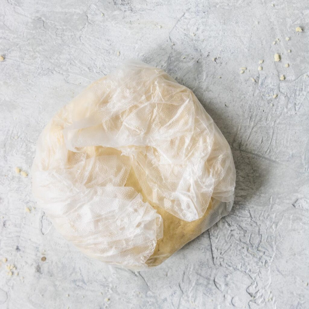 Flaky Pie Crust with Vodka 7 simple ingredients Mom's Dinner