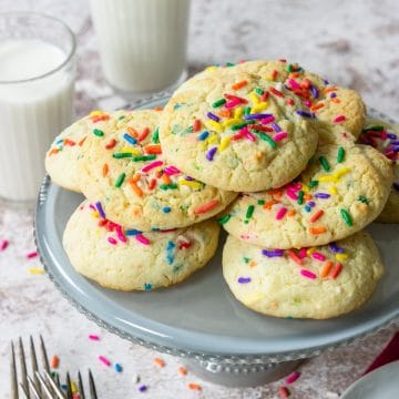 funfetti cookies on a cake plate