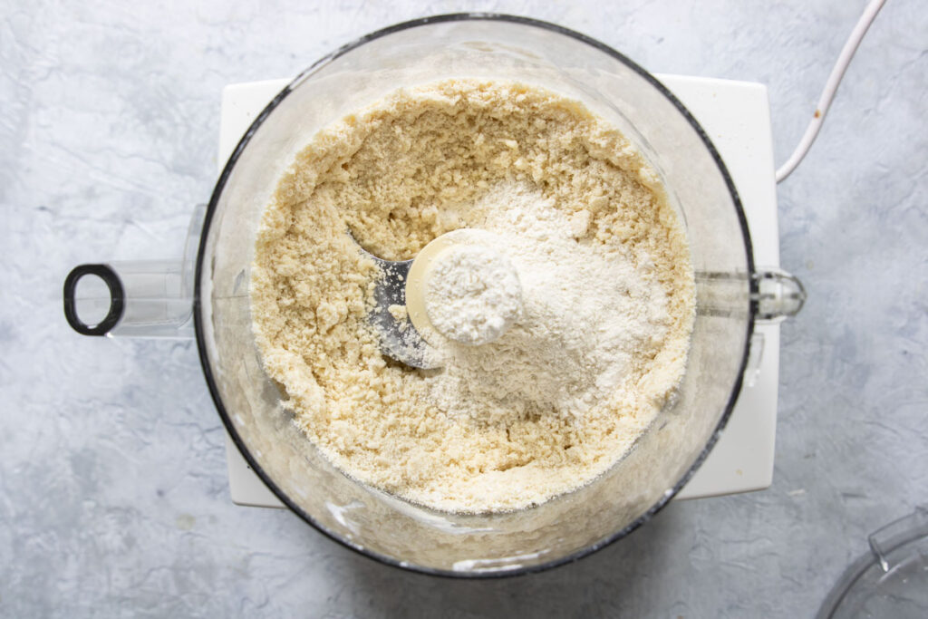 Flaky Pie Crust with Vodka 7 simple ingredients Mom's Dinner