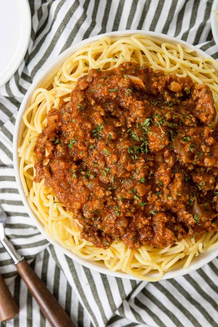 Spaghetti with Simple Meat Sauce with jarred marinara