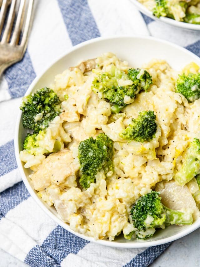 Instant Pot Cheesy Chicken and Rice