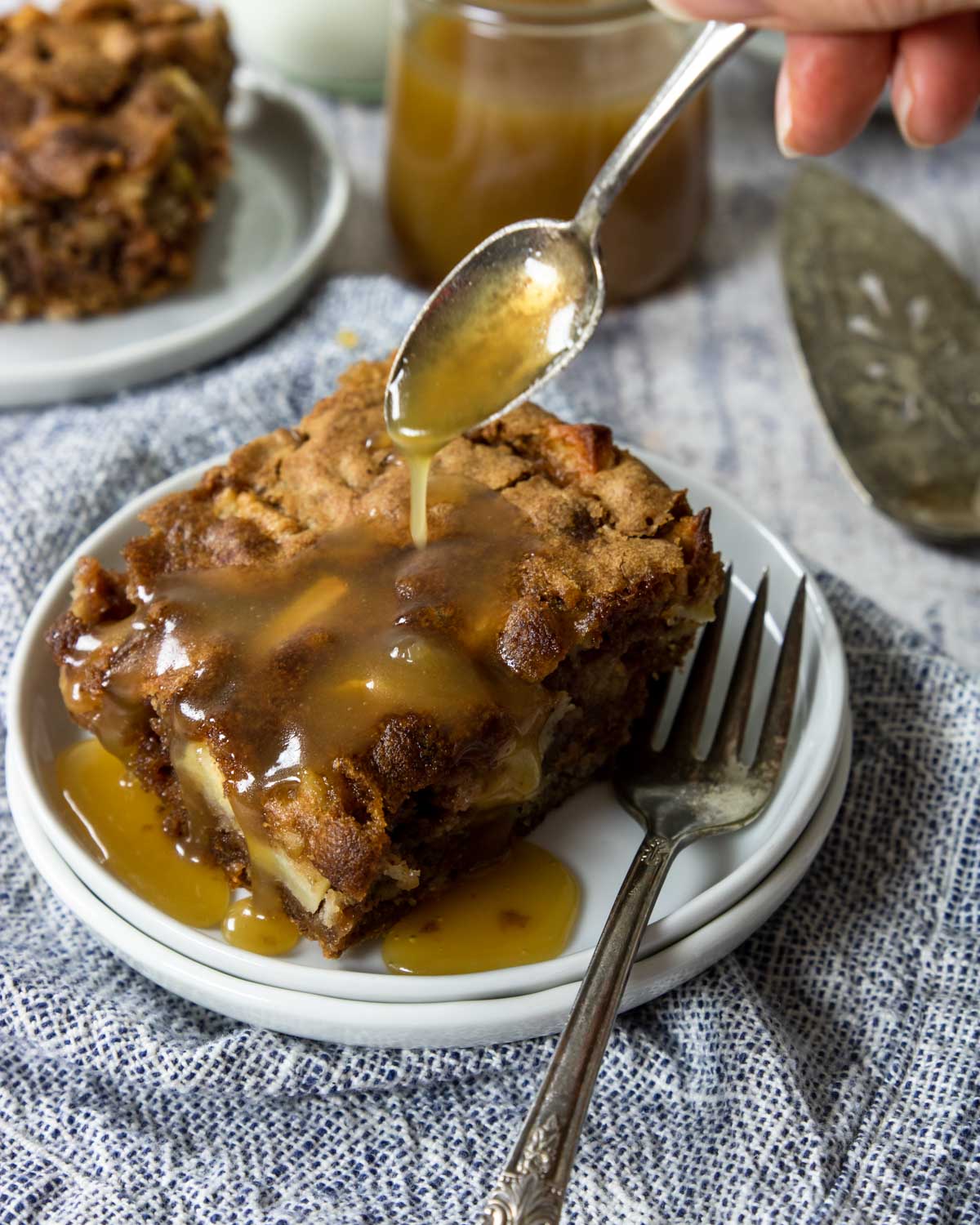 Apple Spice Cake with Butter Rum Sauce Mom's Dinner