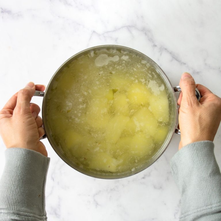 The BEST Yukon Gold Mashed Potatoes