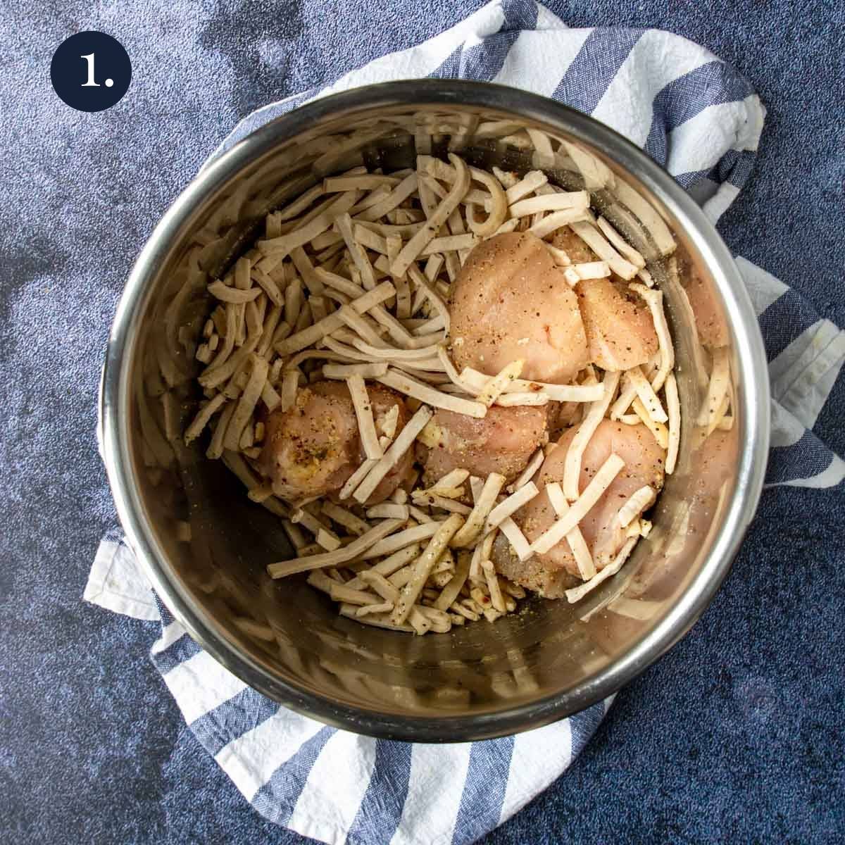 egg noodles and chicken in the instant pot