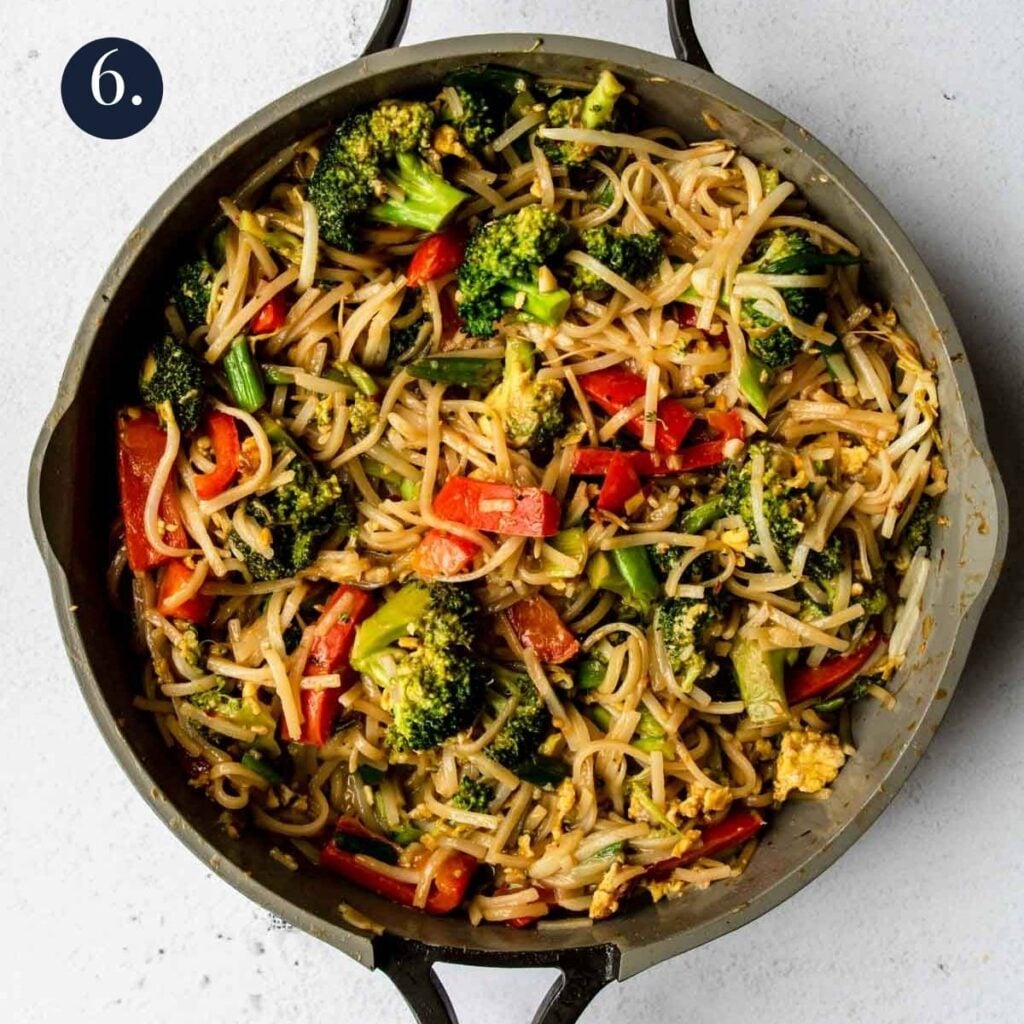Vegetable Pad Thai in a skillet
