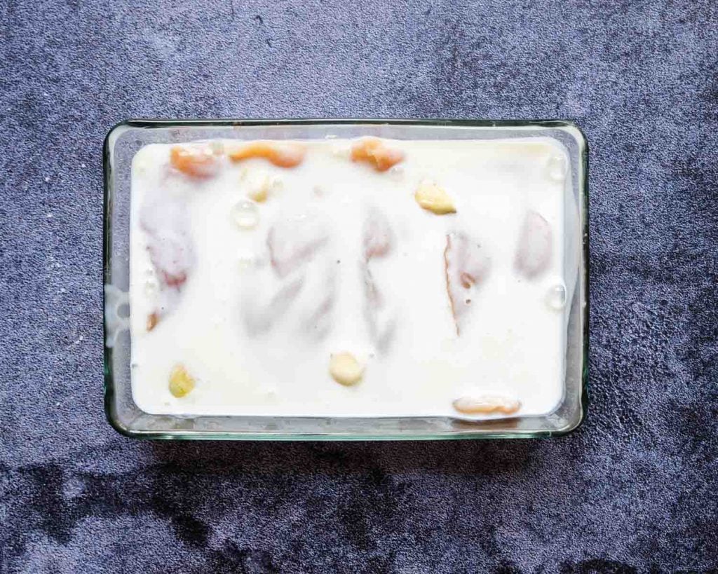 chicken breasts in buttermilk with garlic