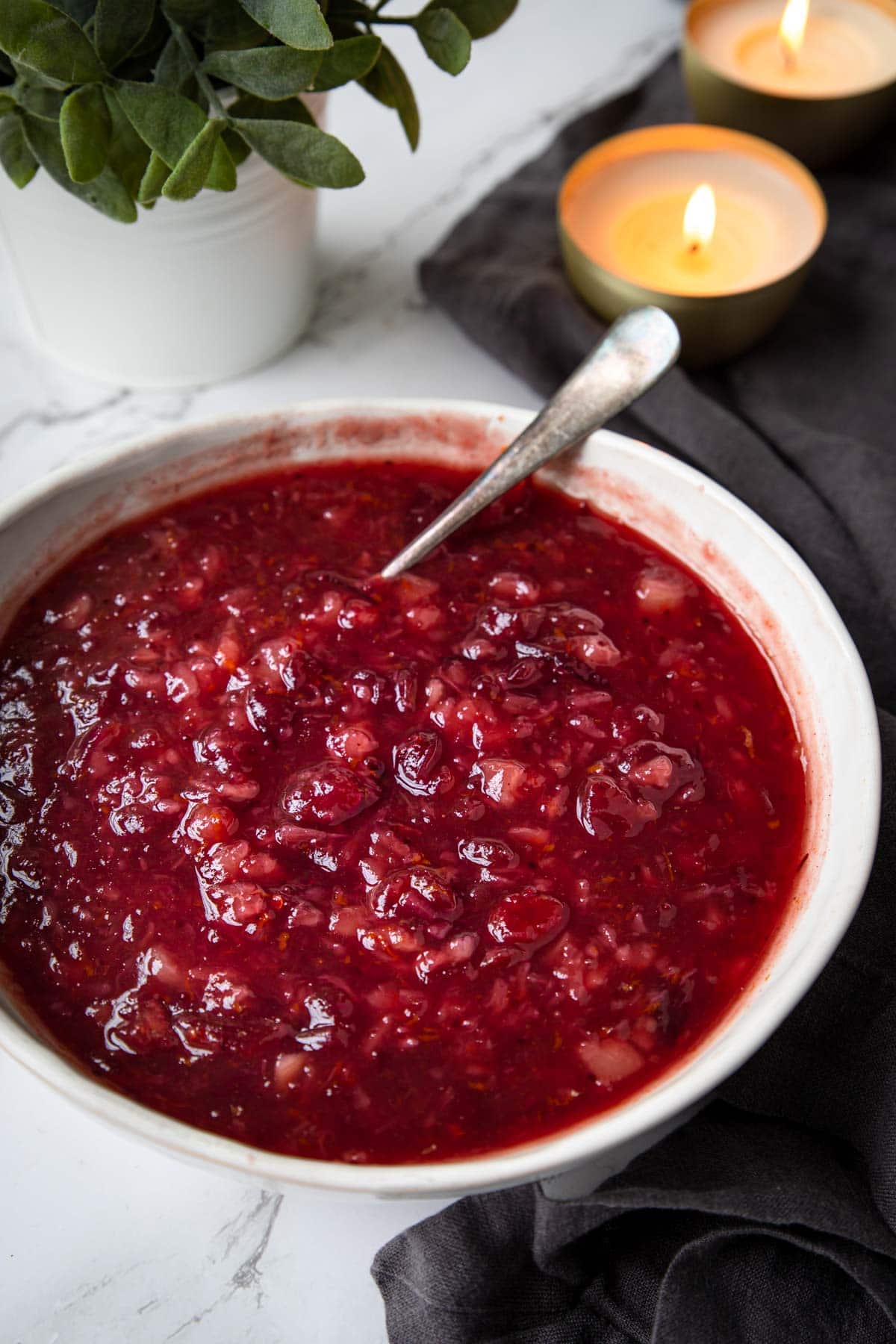 Easy Whole Berry Cranberry Sauce Recipe