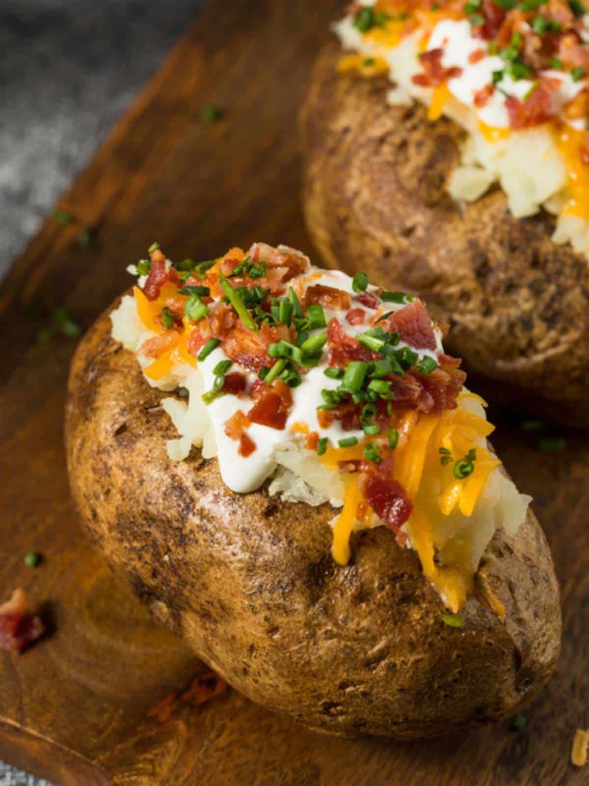 Oven Baked Potatoes; Soft Inside, Crispy Outside - Mom's Dinner